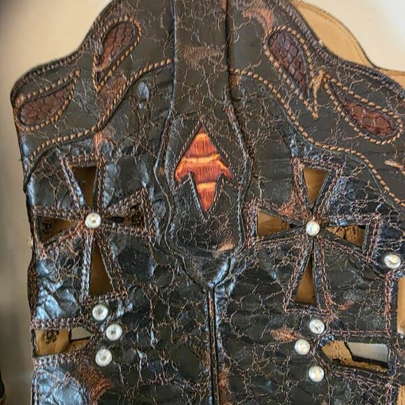 Corral Genuine Python Cutout Rhinestone Western Boots | Snip Toe | Size 7.5 - Picture 5 of 8